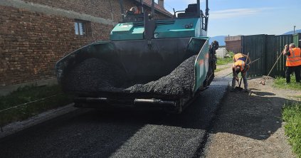 Aszfaltoznak Csíkszentimrén